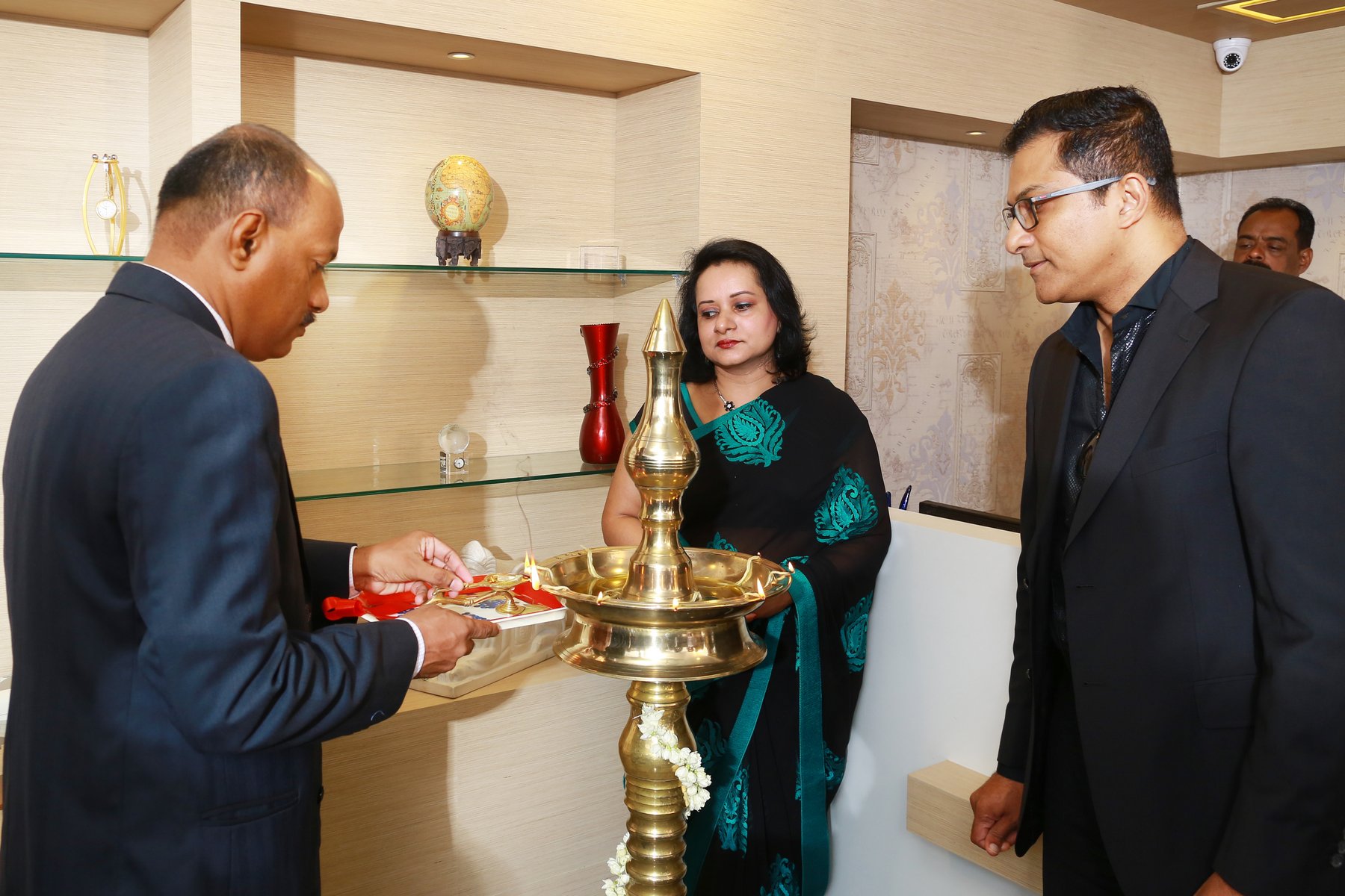 Creating an Image Gallery From Folder using PHP